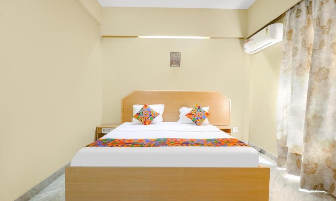 Krishnarajapura Hotel | FabExpress Sri Sathya Sai
