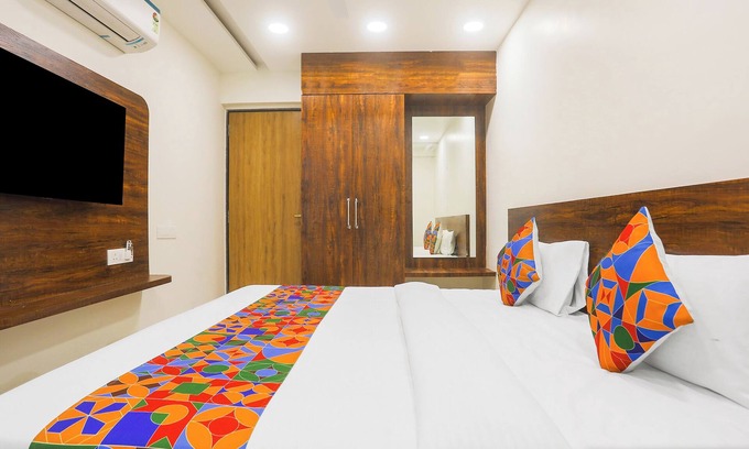 Rau Hotel | Fabhotel Empire