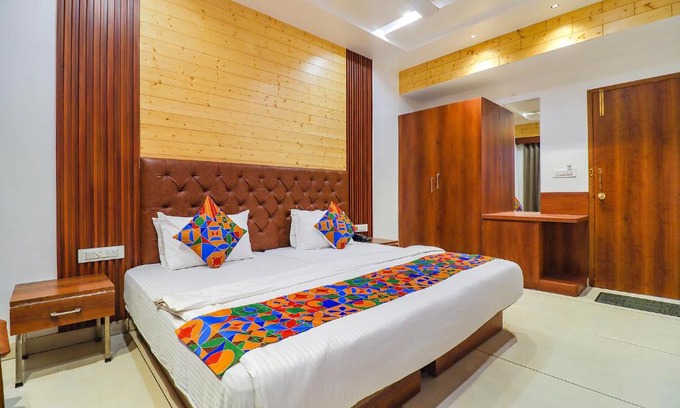 Danapur Hotel | FabHotel Grand Arya