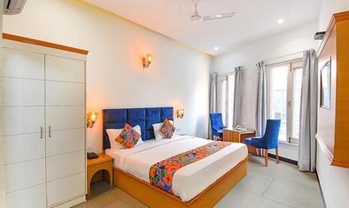 Zirakpur Hotel | FabHotel NH7