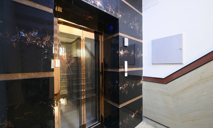 Anand Vihar Hotel | Fabhotel Rudraksh Residency