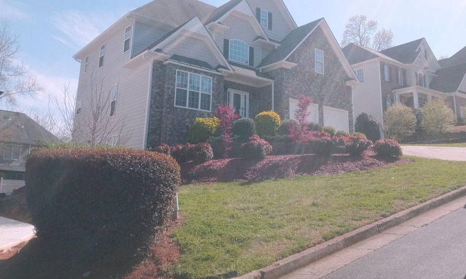 Town Center House | Fabulous Family Friendly home — 5 min from KSU, close to Everything.