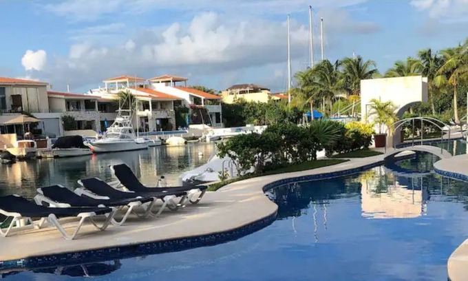 Puerto Aventuras Condo | Fabulous Ocean Canal/Marina View-Puerto Aventuras