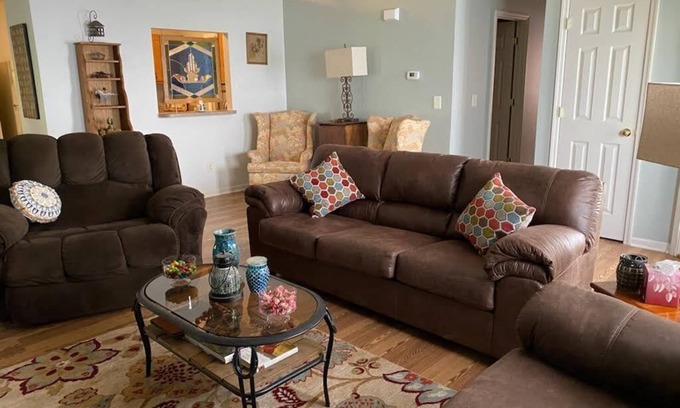 Georgetown House | Fabulous pet friendly home just minutes from Kentucky Horse Park