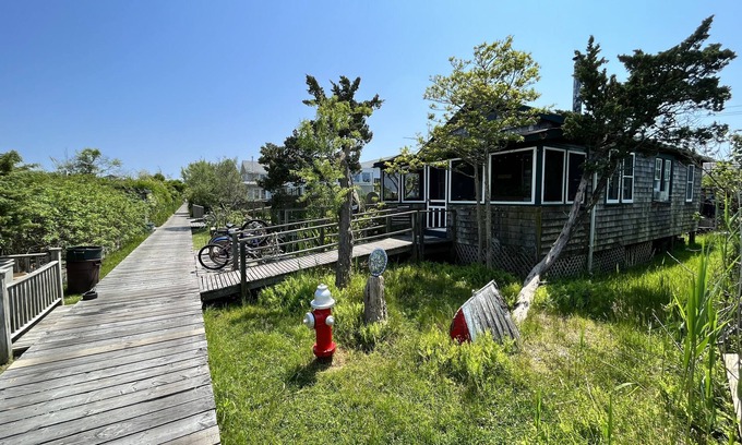 Fair Harbor House | Fair Harbor Living - Barefoot Beach Getaway