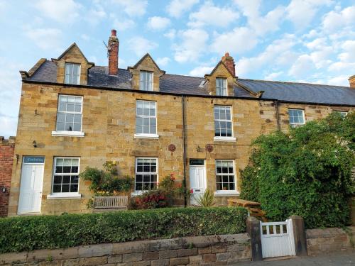 Hinderwell House | Fair Holme
