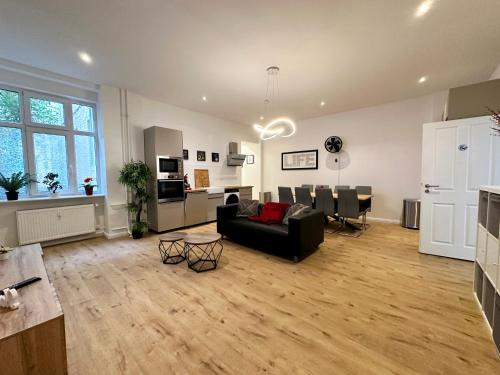 Gesundbrunnen Apartment | fairAPART 4 rooms apartment in heart of Berlin