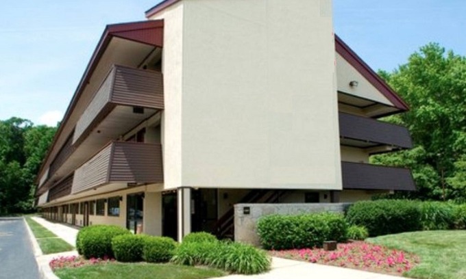 Broadmoor Hotel | FairBridge Inn Express Baton Rouge
