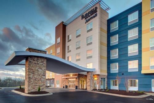 Beckley Hotel | Fairfield by Marriott Inn & Suites Beckley