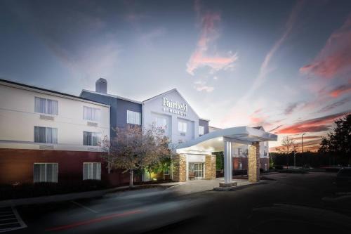 Paw Creek Hotel | Fairfield Inn Charlotte Northlake