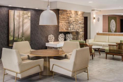 Parkrose Hotel | Fairfield Inn & Suites by Marriott Portland Airport