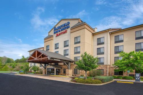 Kodak Hotel | Fairfield Inn & Suites Kodak