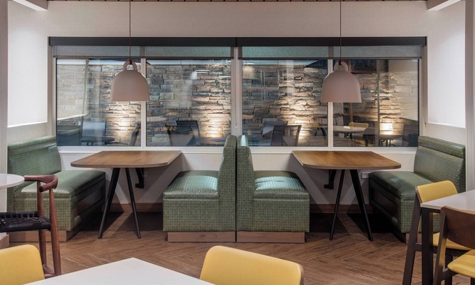 Downtown Little Rock Hotel | Fairfield Inn & Suites by Marriott Little Rock Airport