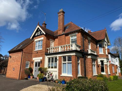 Banbury House | Fairlawns Guest House