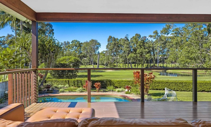 Parkwood House | Fairway By Khove Summ