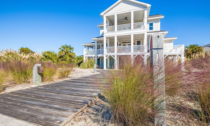 Bald Head Island House | Fall Discount - Stunning Home near S. Beach. Ocean Views from Upper Deck