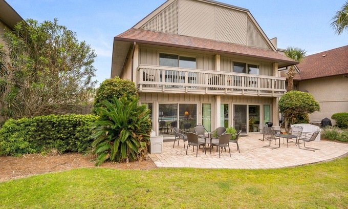 Saint Helena Island Condo | Fall into Savings in South Carolina Sea Islands