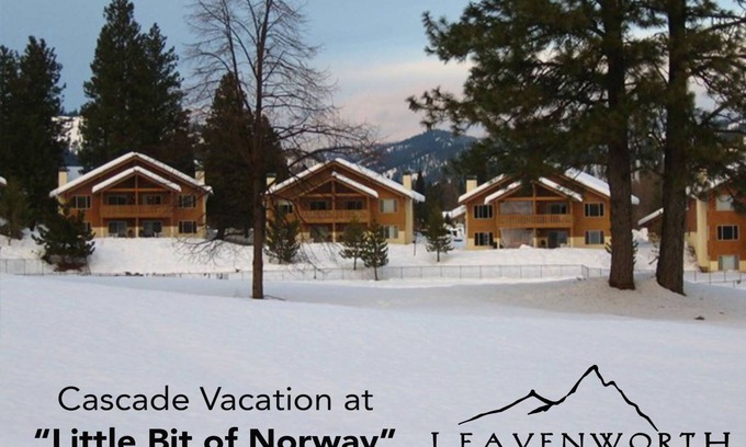 Downtown Leavenworth Condo | Fall & Winter gorgeous in Leavenworth! Hot Tub. Huge, view condo. Walk to town.