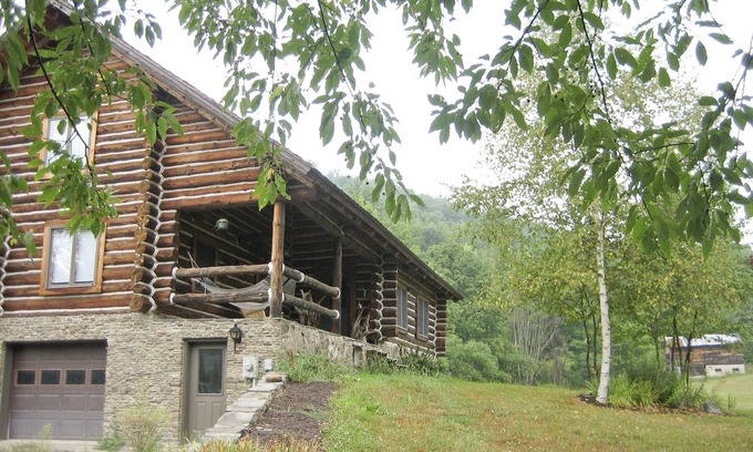 Millerton Cabin | Fallview Cabin PA Grand Canyon - Wellsboro & Finger Lakes Wineries - Corning NY