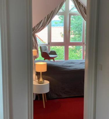 Neuhof/Marienrode/Hildesheimer Wald Apartment | Familiensuite in Villa