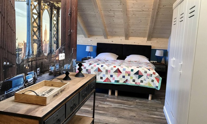 Bolsterlang Apartment | Familienzimmer mit Schlafgalerie und Balkon