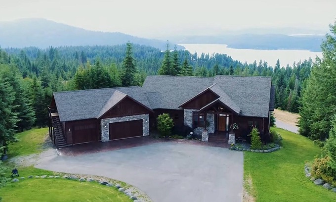 Harrison House | Family and Friends Get-Away w/Views for Miles!