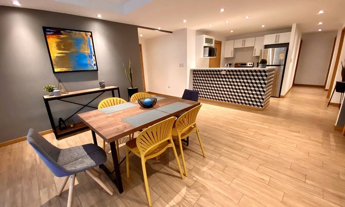 Zona 10 Apartment | Family Apartment With Terrace in Zona 10