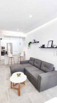 Cruz de Humilladero House | Family apartment