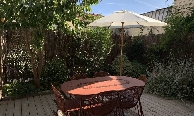 Arcueil Apartment | Family cocoon with garden