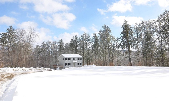 Cavendish House | Family & dog friendly house w/deck & game room. Minutes to town, Okemo & lakes