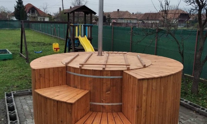 Gornesti House | Family Friendly 2-Bed Cottage in Periș