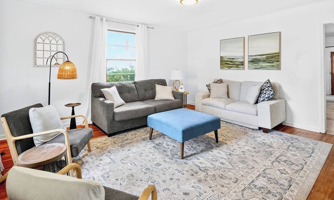 Danville House | Family-Friendly 3BR/1BA Schoolfield Cottage
