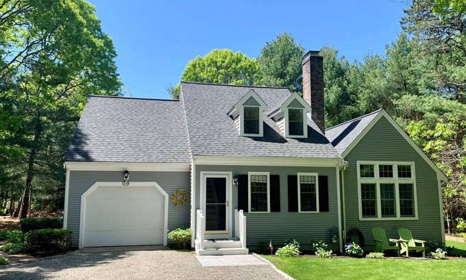 Osterville House | Family Friendly Cape House Retreat with Beach Pass
