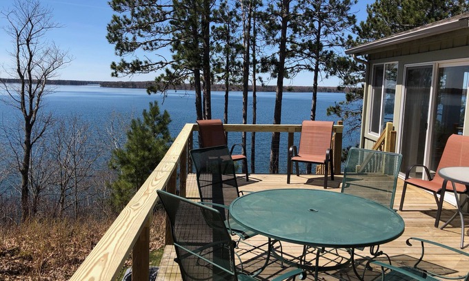 Hayward Cottage | Family Friendly Cottage w/Spectacular Views of Round Lake-Hayward, WI