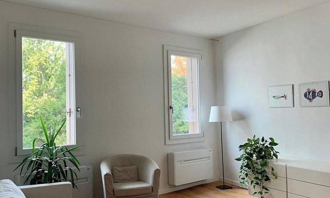 Vicenza Apartment | Family-Friendly Holiday Apartment 'Quartiere 11' with A/C & Wi-Fi