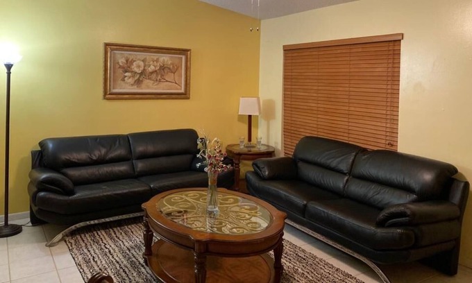 Cooper City House | Family friendly Home