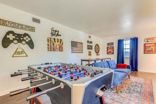 Mobile House | Family-Friendly Home 6 Mi to Downtown Mobile!