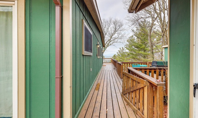 Shelby Cottage | Family Friendly Mears Cottage - Walk to the Beach!