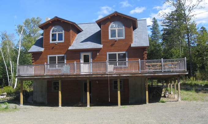 Greenville House | Family Friendly, quiet AND convenient to all that Moosehead has to offer!
