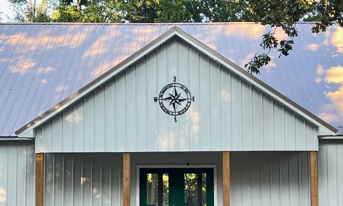 Cullman House | Family Friendly Serene Lakefront Retreat w/Private Boat Dock