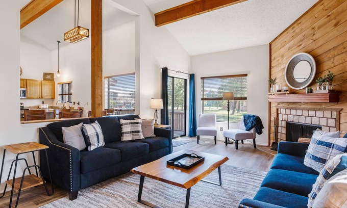 Pagosa Springs Condo | Family-Friendly Condo w/High-Speed WiFi, Washer/Dryer, & Central AC