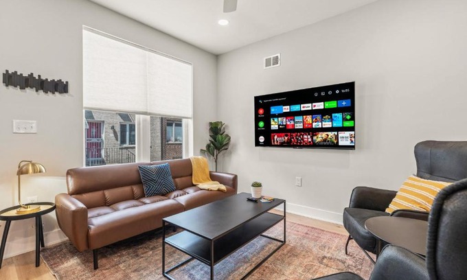 South Philadelphia Apartment | Family Fun South Philly Game House Near Sports Stadiums and Concerts