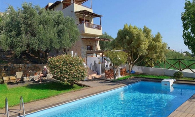 Vrouhas Villa | Family Villas with unique surroundings (Almond Tree Villa 1)
