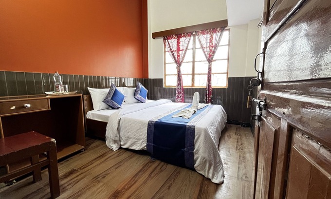 Varanasi House | Family Guest House