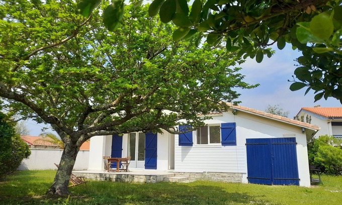 Vieux-Boucau-les-Bains House | Family home, beach, lake and town center within 450m walking distance