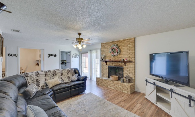 Fort Worth House | Family Home in Fort Worth: Pets Welcome!