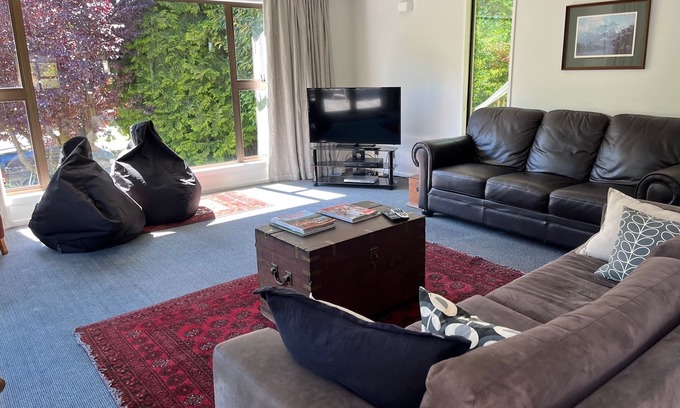 Arrowtown House | Family Home on Inverness - in the heart of Arrowtown!