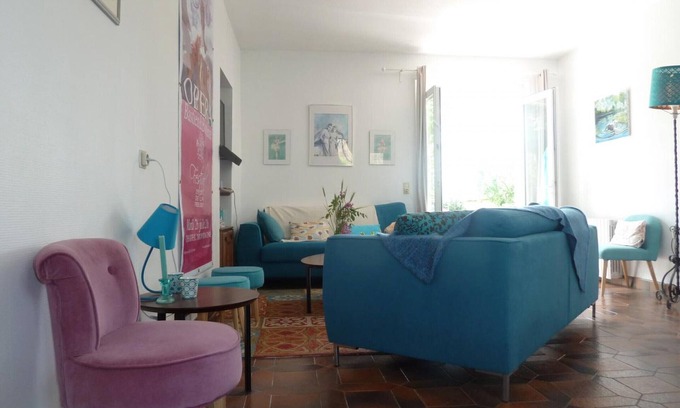 Barrais-Bussolles Cottage | Family home with garden and pets allowed in Barrais-Bussolles