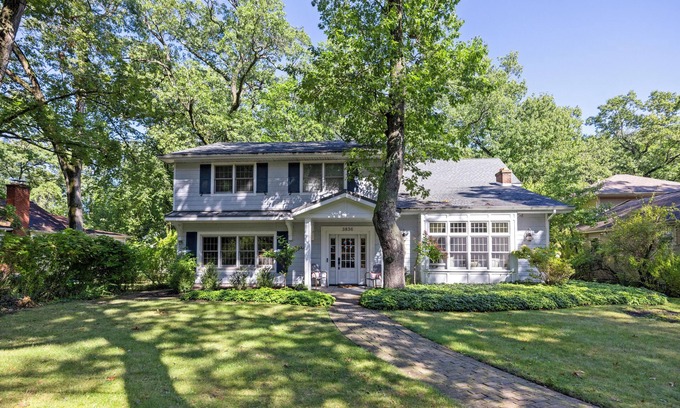Michiana House | Family House, 1000 ft To Beach, Pool Table, Bocce