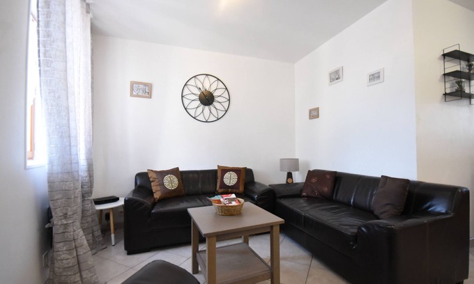 Bouleurs House | Family house near Disney (4 - 6 people)